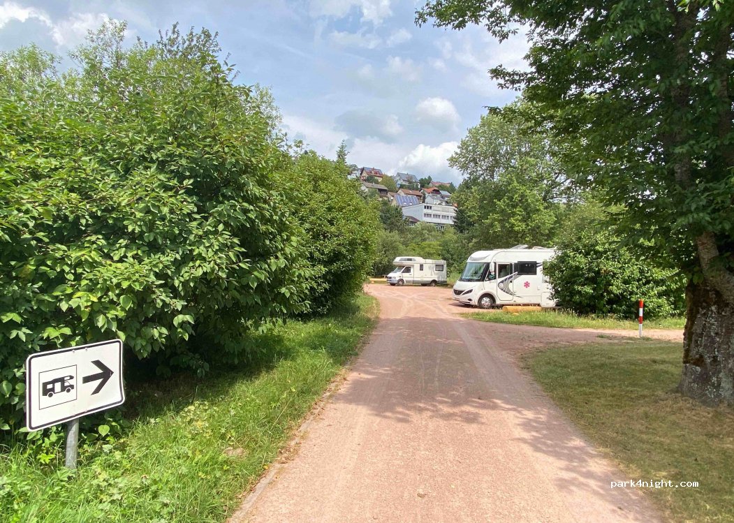 (78147) Vöhrenbach - 6 Schwimmbadstraße — foto 2