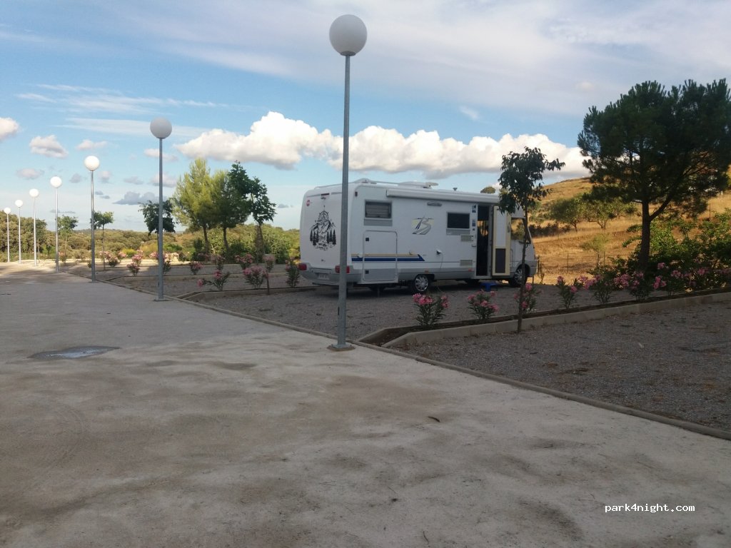 (06980) Fuente del Arco - 22 Avenida Estación — foto 2