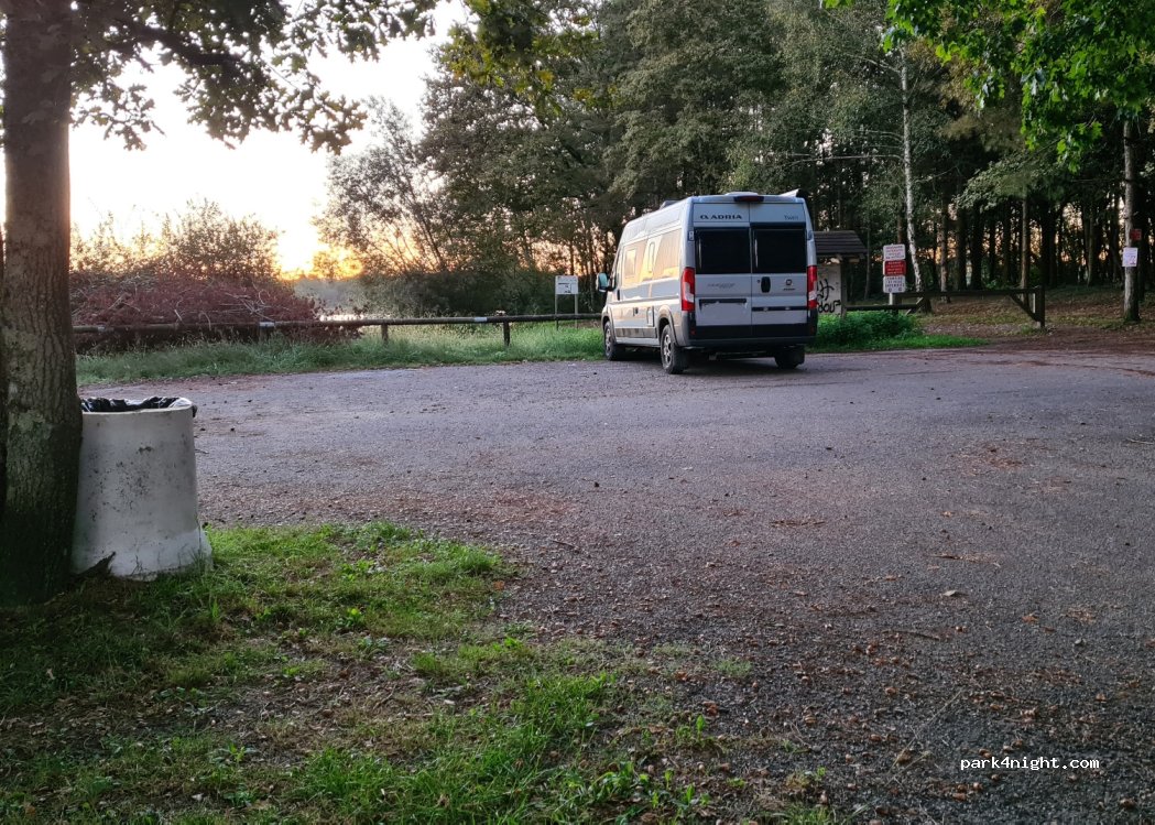 (64230) Mazerolles - Route du Lac — foto 4