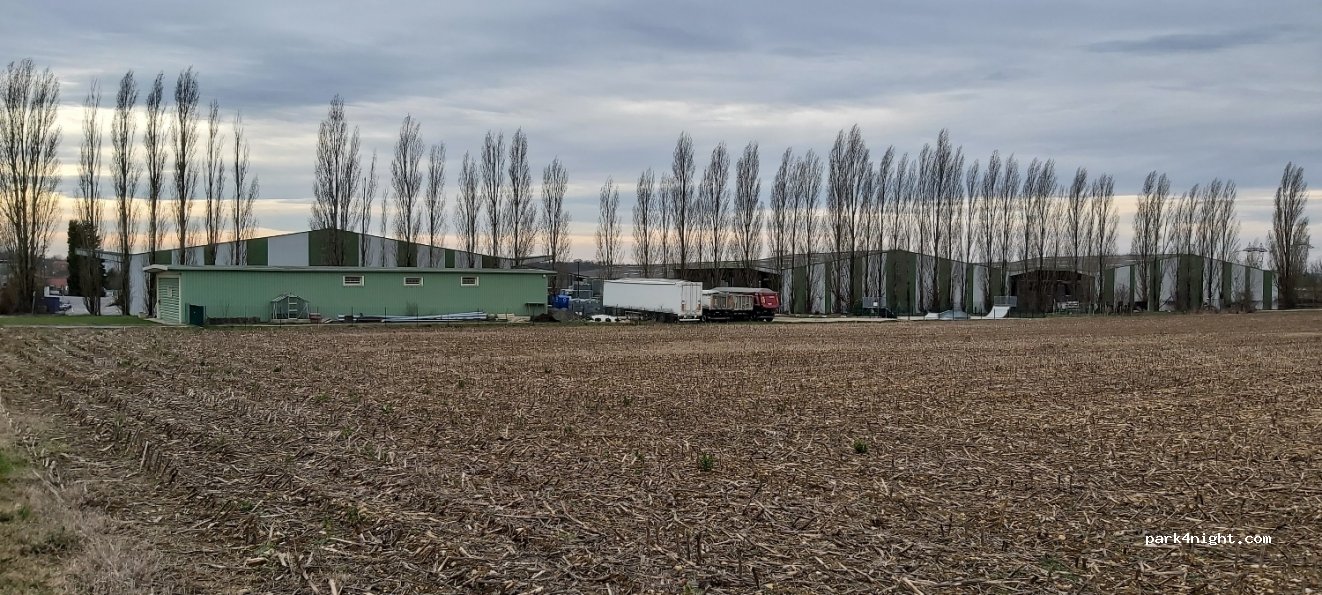 (01150) Vaux-en-Bugey - 640 Route de la Gare — foto 3