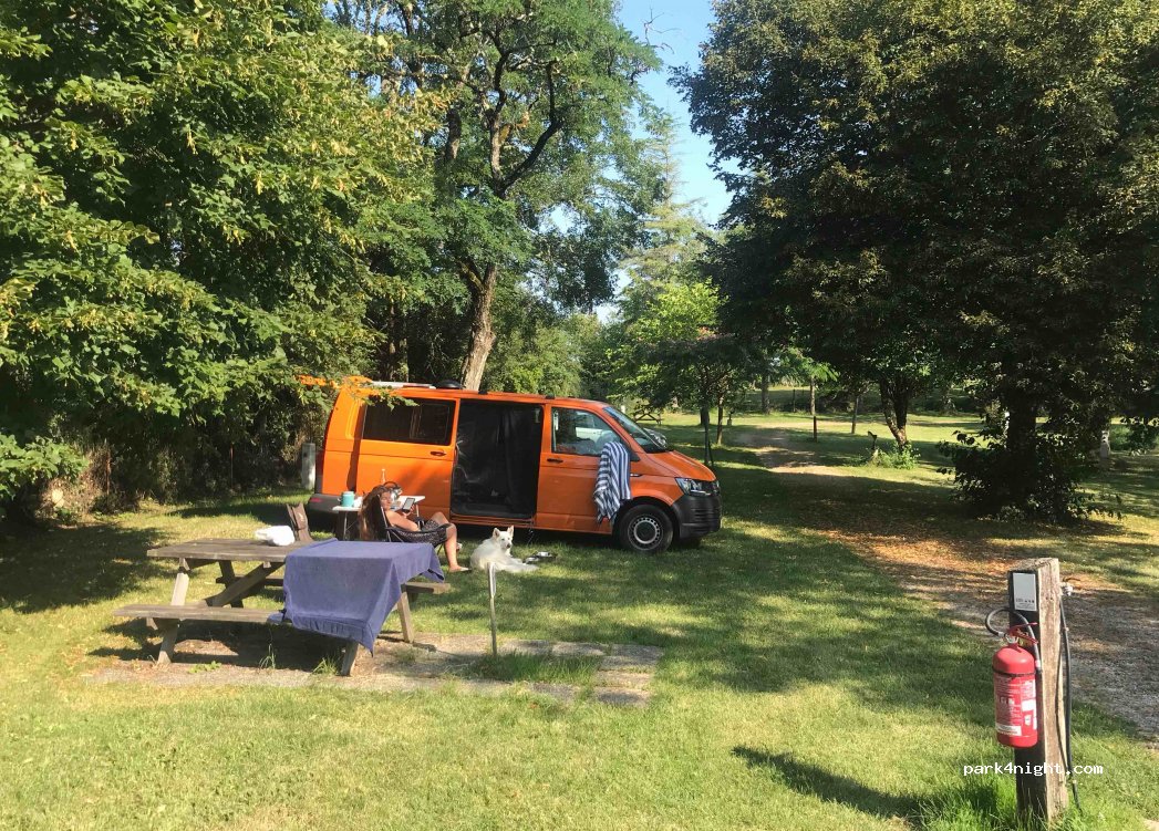 camping Quercy Vacances — foto 2