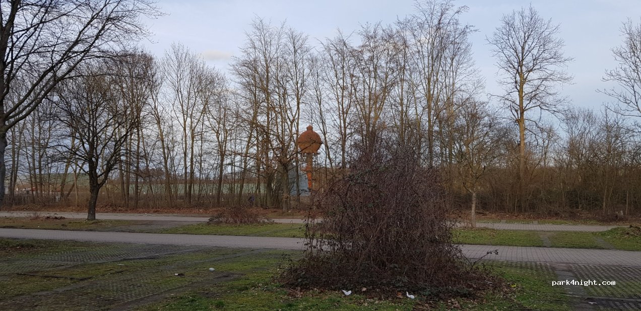 (47279) Duisburg - 420 Masurenallee — foto 2