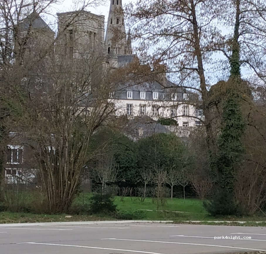 (22200) Guingamp - 3 Rue Saint-Sébastien — foto