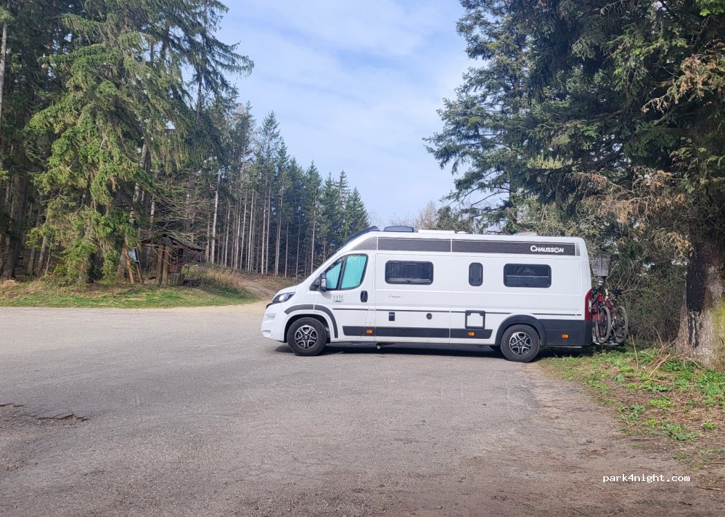 (766 01) Valašské Klobouky - Královec — foto 3