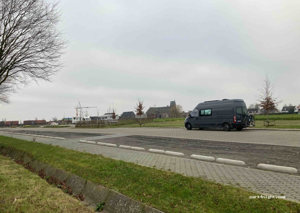 (3770) Riemst - 200 Maastrichtersteenweg — foto 3