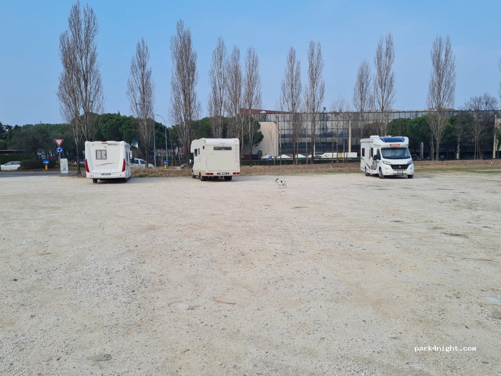 (25015) Desenzano del Garda - — foto