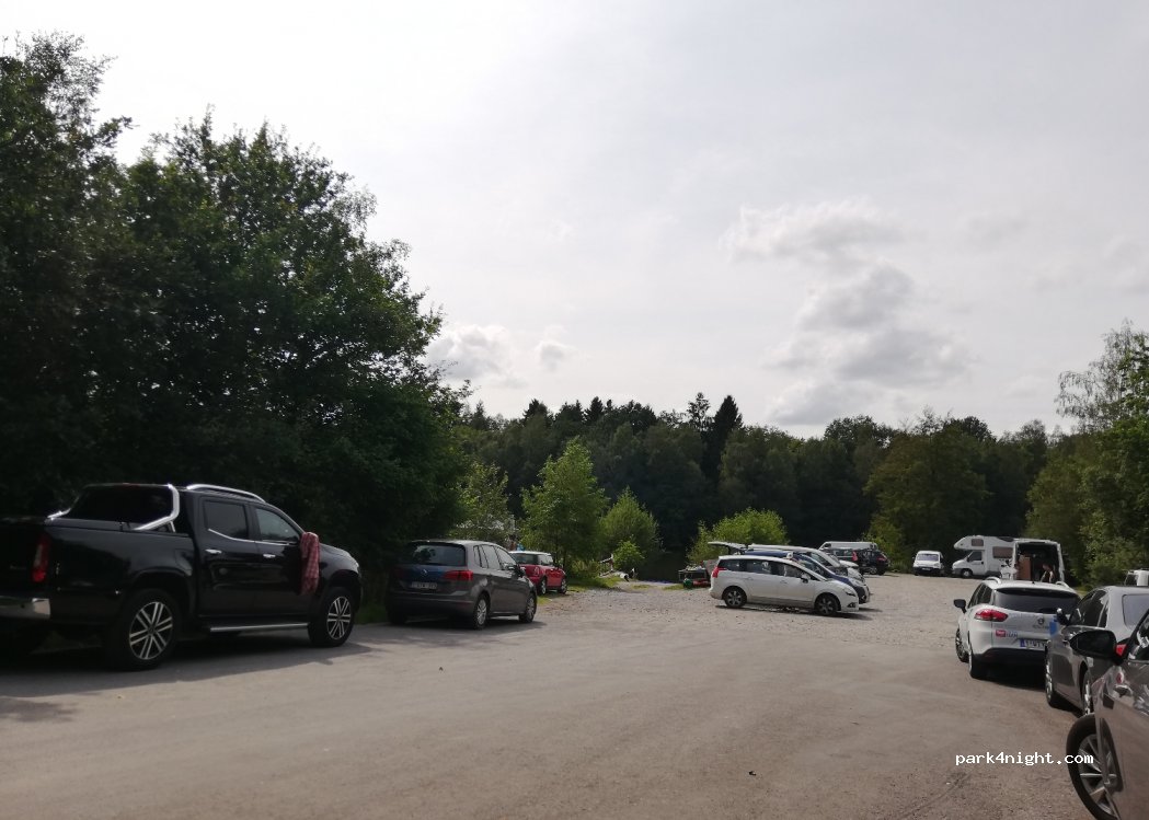 (5630) Cerfontaine - Unnamed Road — foto