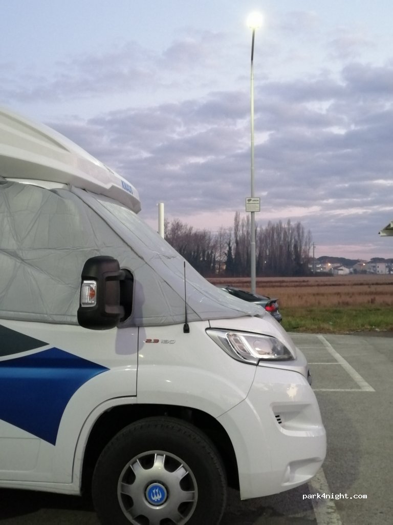 (47814) Bellaria - 1 Via Uso — foto