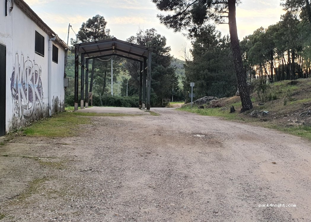 (10136) Cañamero - Calle Pablo García Garrido — foto 2
