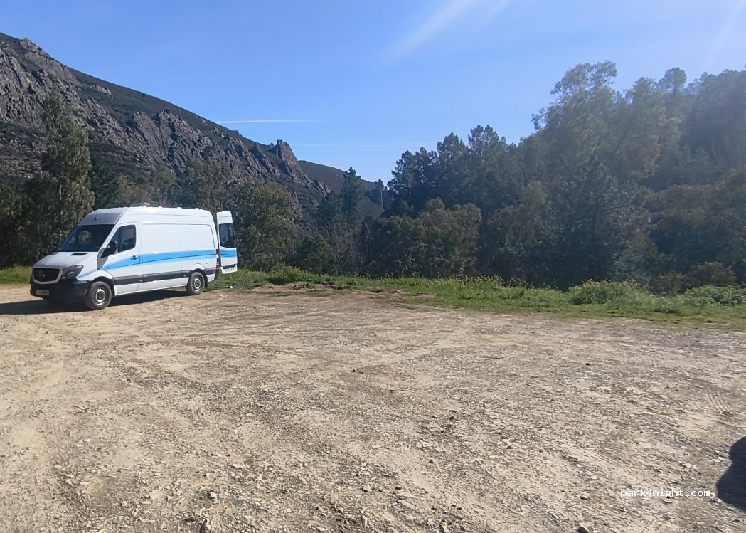 (10136) Cañamero - Calle Pablo García Garrido — foto 4