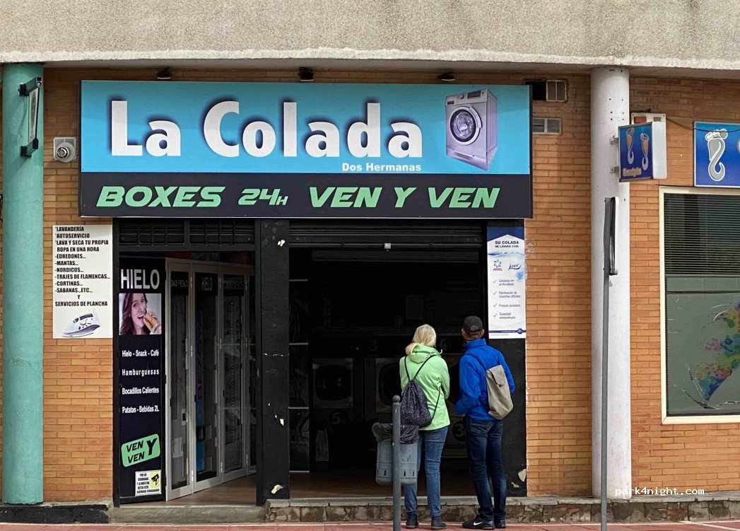 (41702) Dos Hermanas - 175 Avenida de España — foto