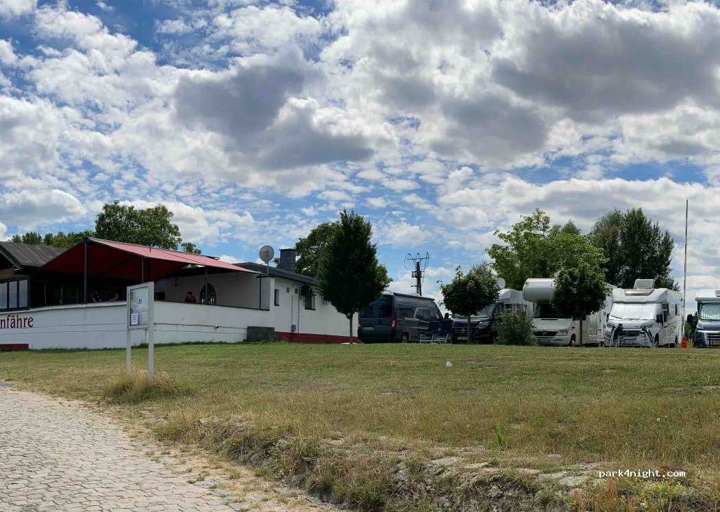 Restaurant Zur Rheinfähre Xanten — foto