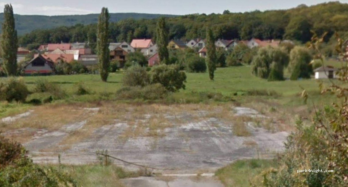 (980 23) Teplý Vrch - — foto