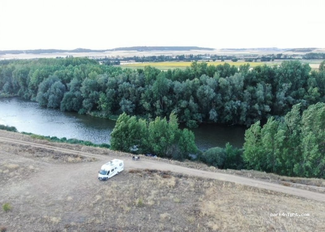 (34208) Reinoso de Cerrato - Unnamed Road — foto 2