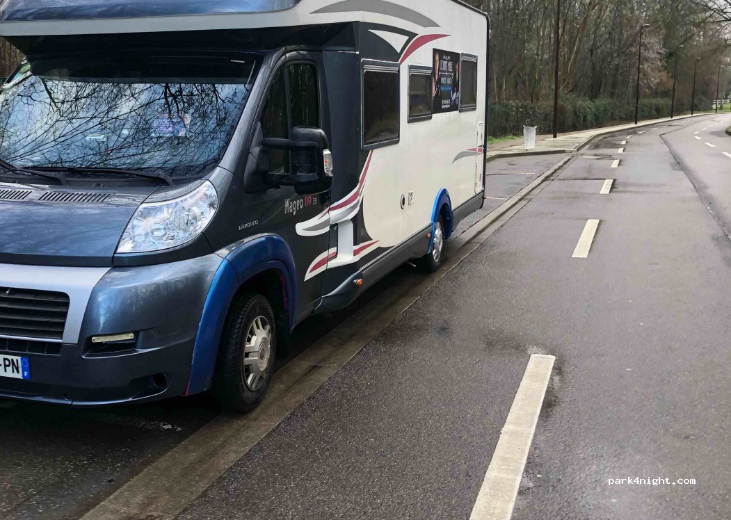 (91450) Étiolles - Chemin de l'Ermitage — foto 2