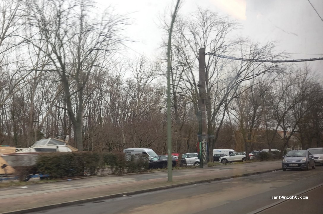 Parkplatz Hohenschönhauser Straße — foto 2