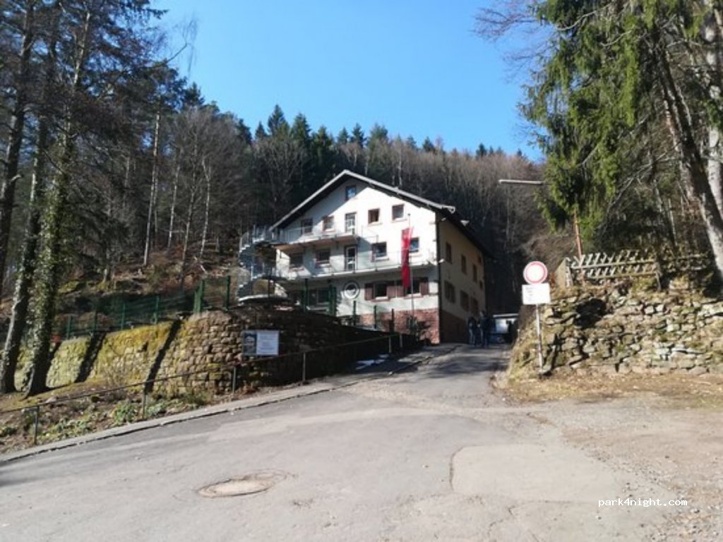 (67434) Neustadt an der Weinstraße - 100 Siedlerstraße — foto