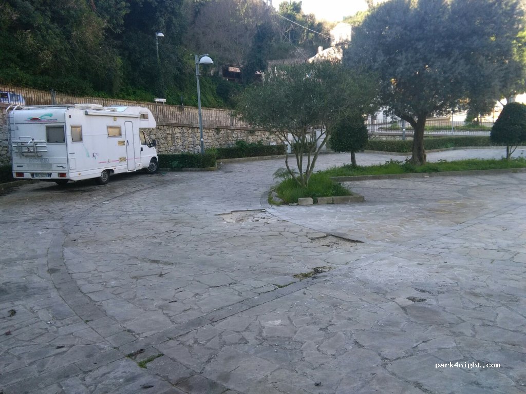 (97100) Ragusa - 93 Corso Don Minzoni — foto