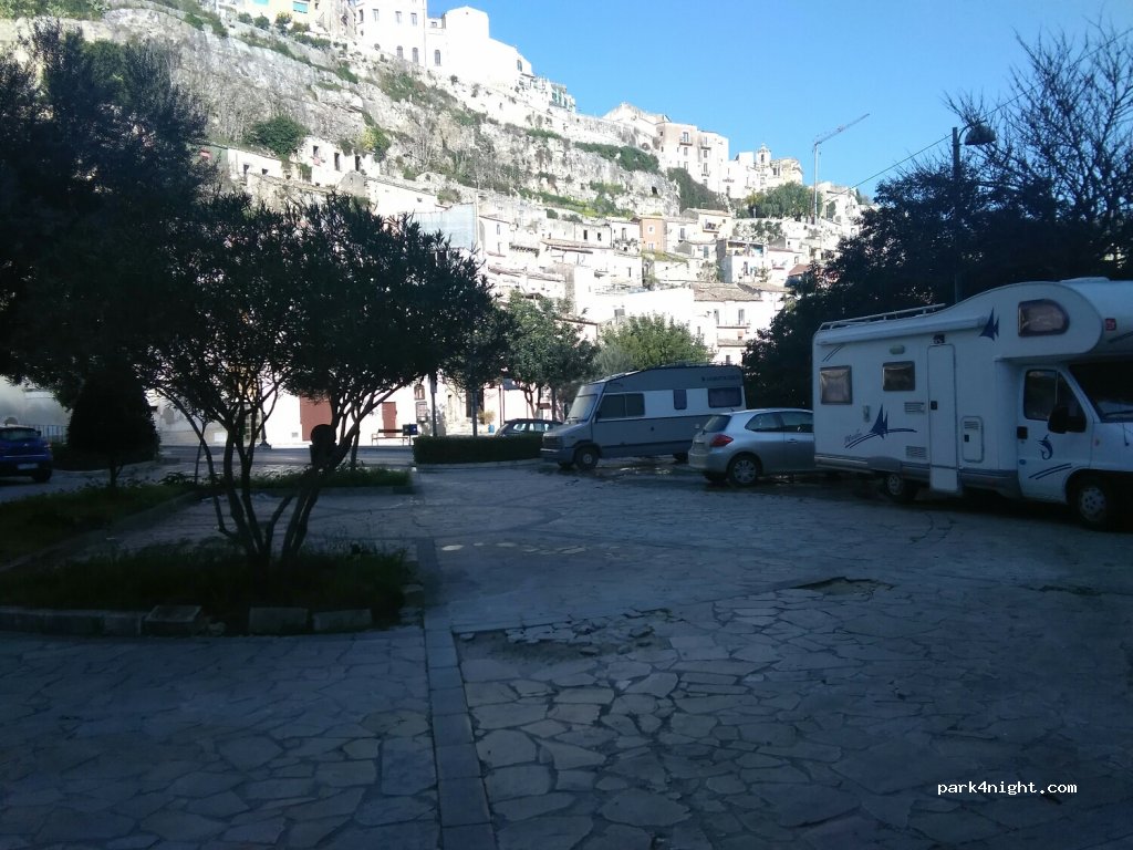 (97100) Ragusa - 93 Corso Don Minzoni — foto 2