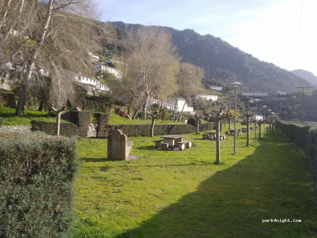 (37253) Salto de Aldeadávila - 56 Calle Poblado del Salto — foto