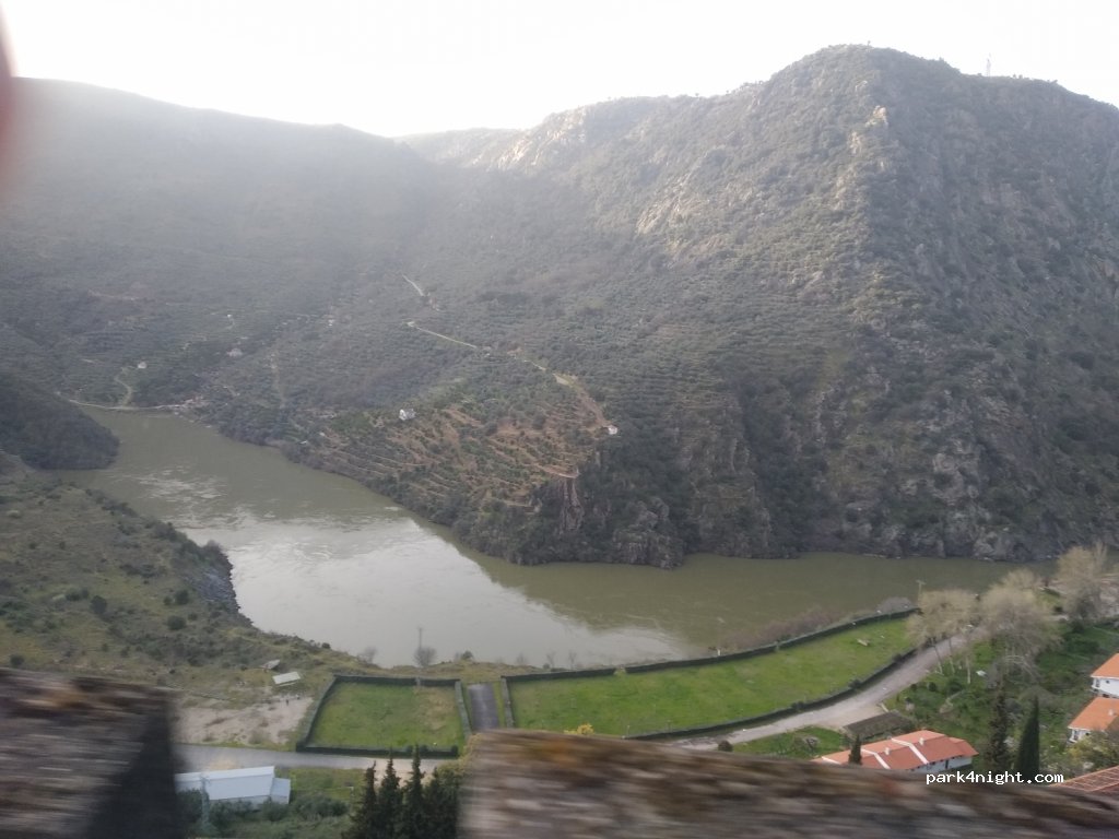 (37253) Salto de Aldeadávila - 56 Calle Poblado del Salto — foto 3