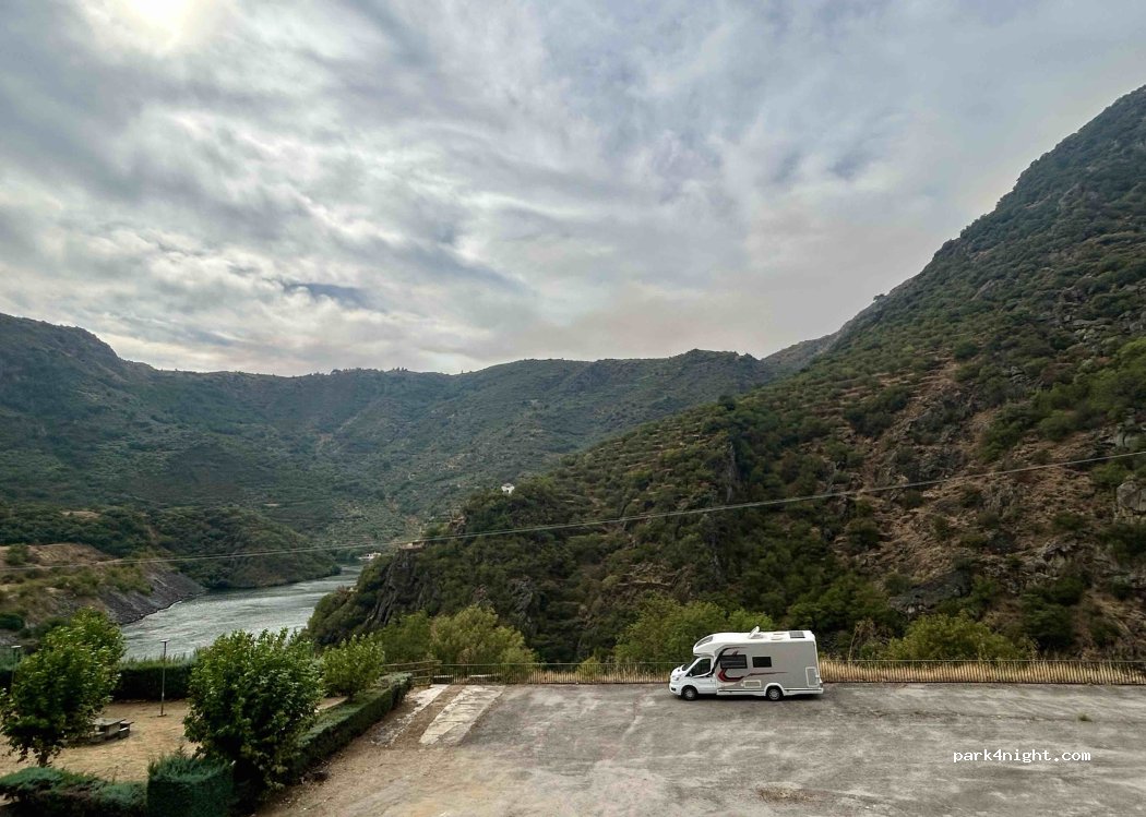 (37253) Salto de Aldeadávila - 56 Calle Poblado del Salto — foto 4