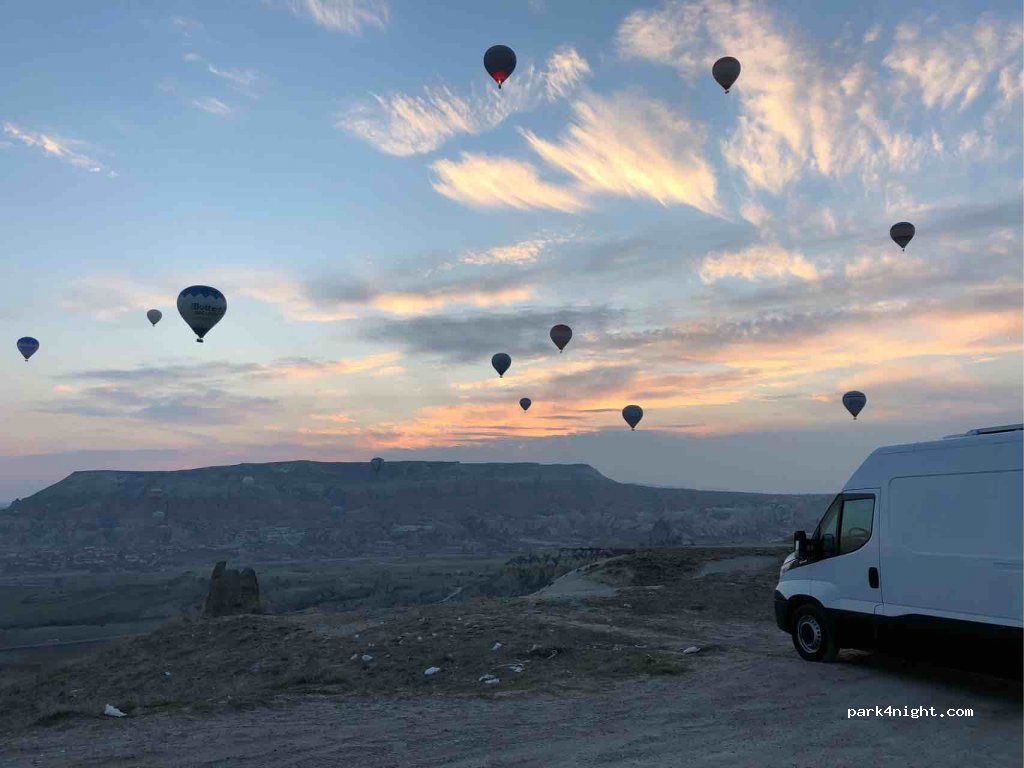 (50500) Göreme - Göreme Yolu — foto