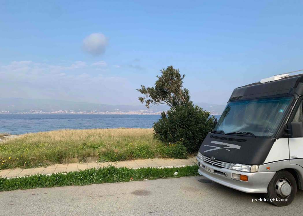 (89135) Reggio Calabria - 400 Via Marina Arenile — foto 2