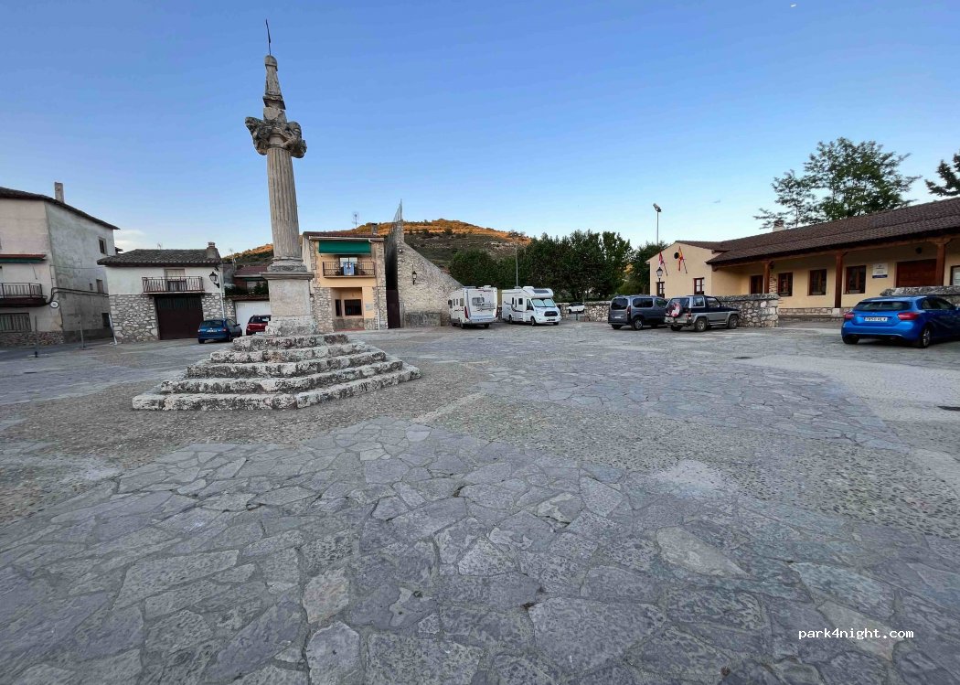 (19142) Lupiana - s/n Plaza Mayor — foto