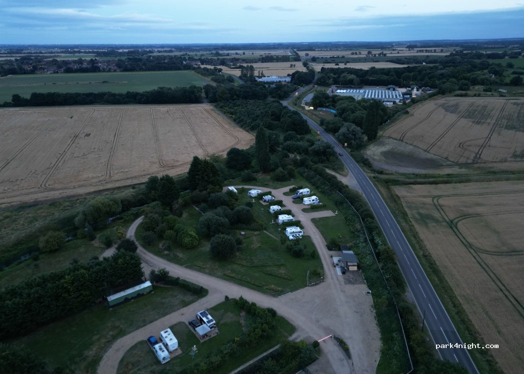 Cresslands Ltd - Touring Park and Caravan Storage — foto 3