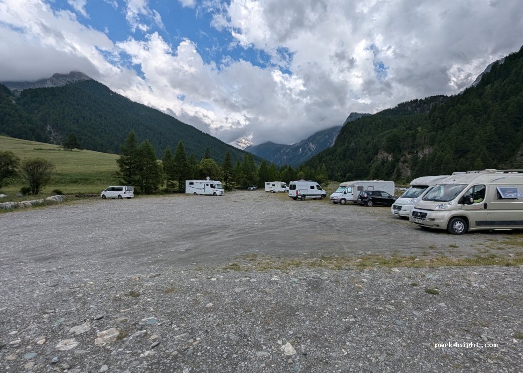 (05460) Ristolas - D947 — foto