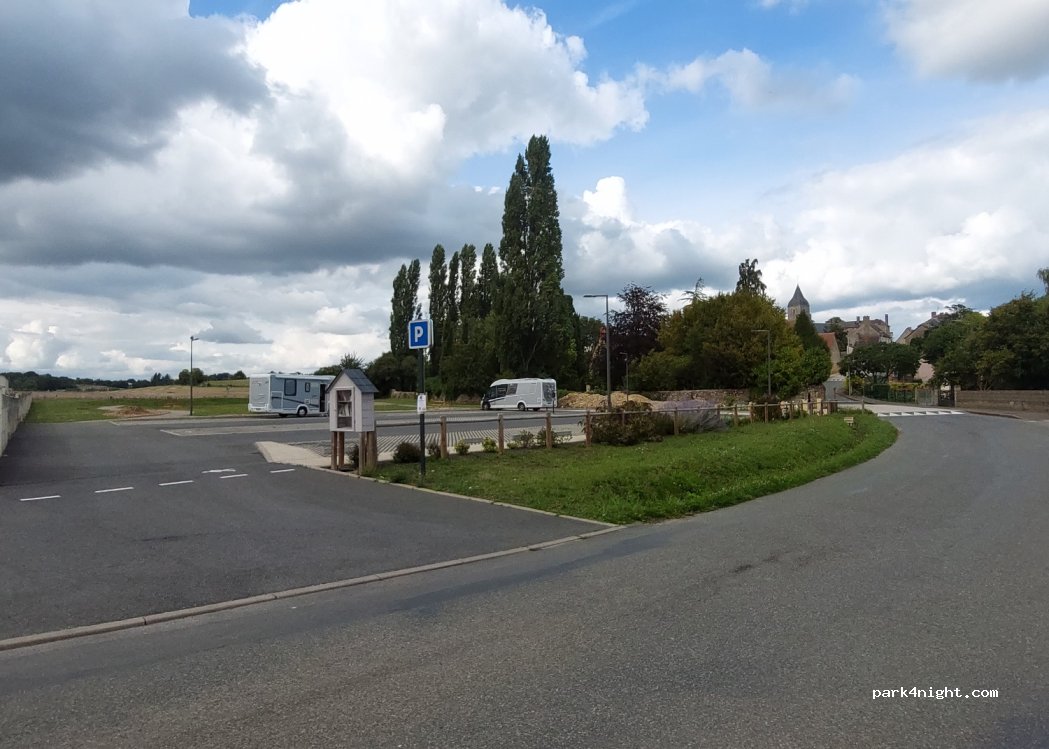 (72610) Oisseau-le-Petit - 10 Rue du Verger — foto 4