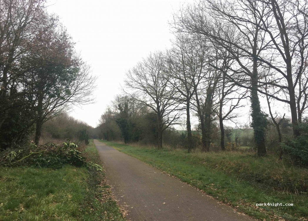 (56430) Néant-sur-Yvel - La Gare — foto