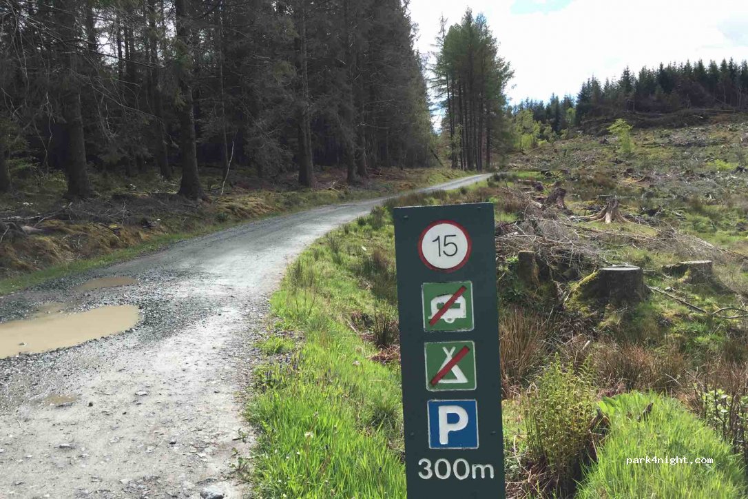 (PA31 8SB) Ardcastle - Lochgair, A83 — foto