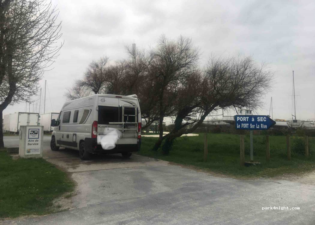 (17120) Mortagne-sur-Gironde - 58 Quai de l'Estuaire — foto 3