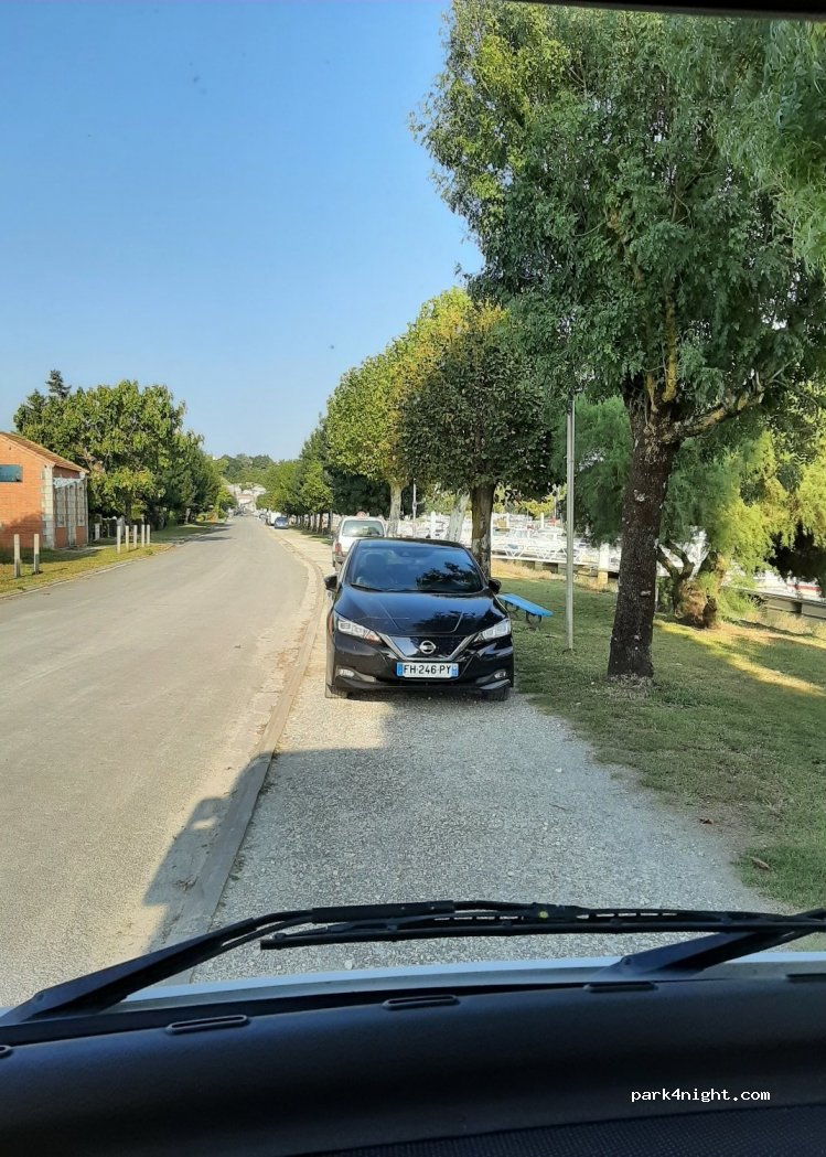 (17120) Mortagne-sur-Gironde - 58 Quai de l'Estuaire — foto 4