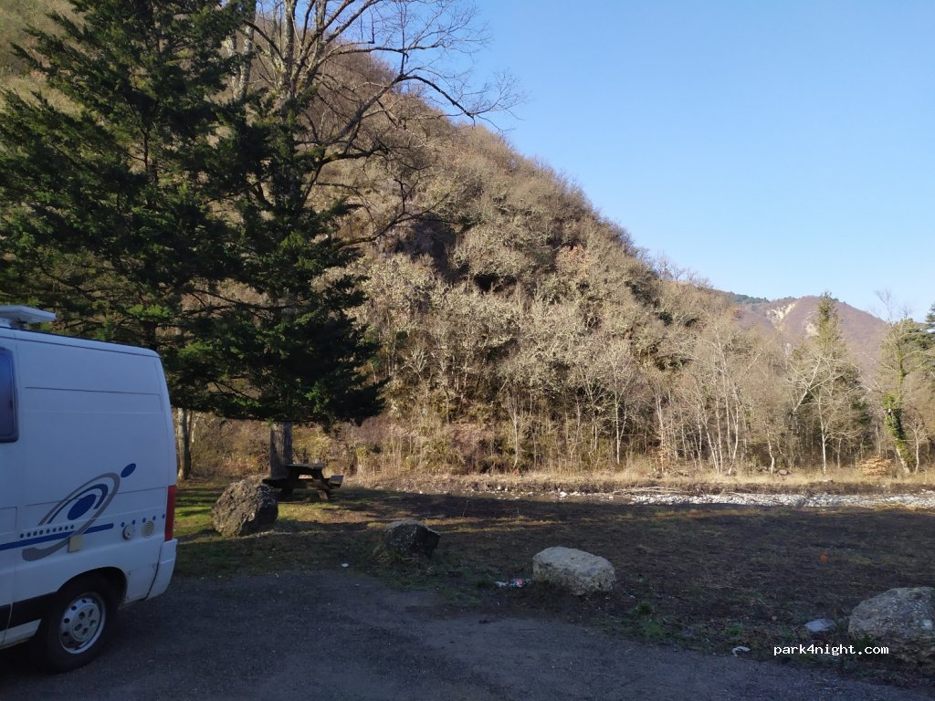(04000) Digne-les-Bains - 38 Avenue des Thermes — foto