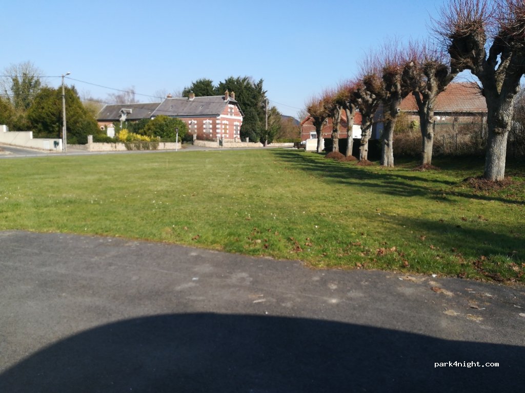 (80400) Sancourt - 9 Rue de l'Église — foto