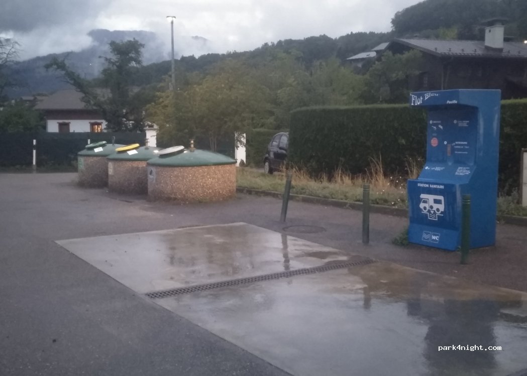 (74700) Sallanches - 24-82 Route du Fayet — foto 3