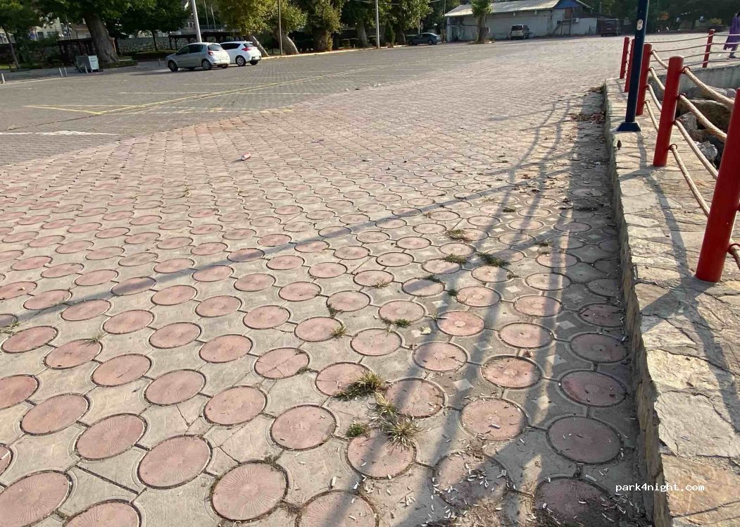 (41800)  - 42 Tayyar Yıldırım Caddesi — foto