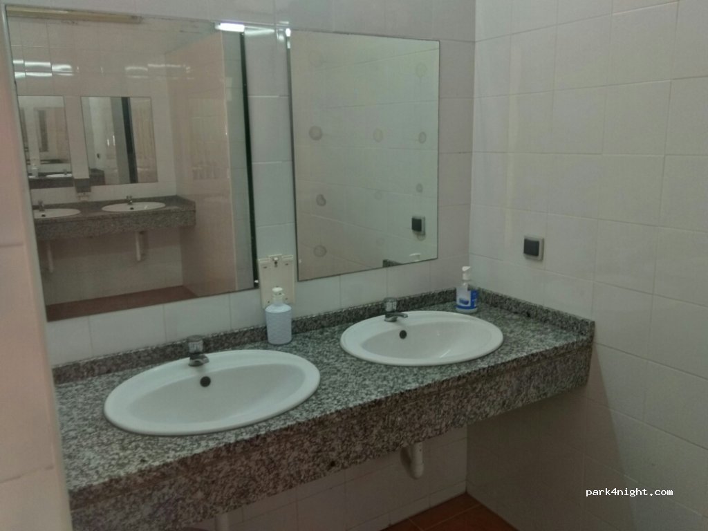 Camping municipal d'Arenteiro — foto 2