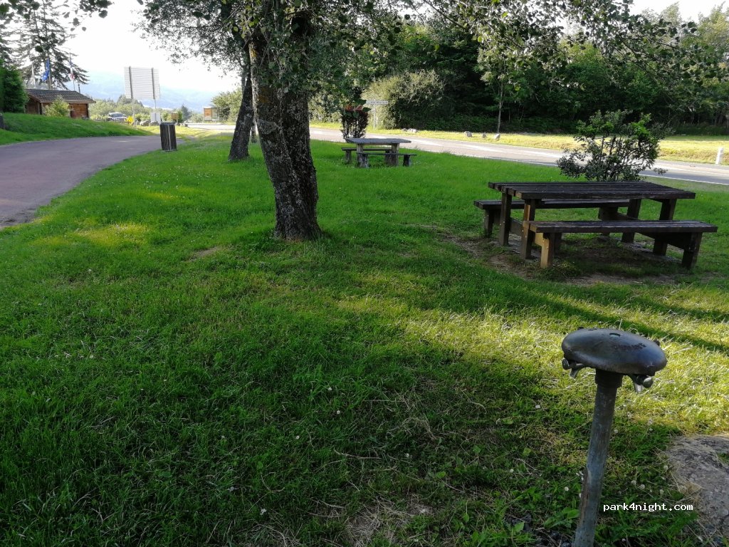 (69430) Les Ardillats - — foto