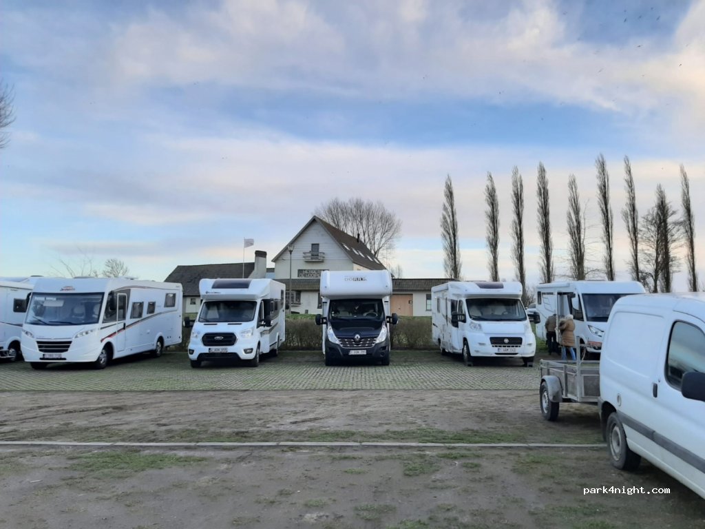 (8647) Lo-Reninge - Vaartdijk — foto