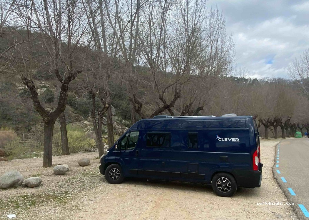 (05480) Candeleda - 14 Paseo la Garganta de Santa María — foto