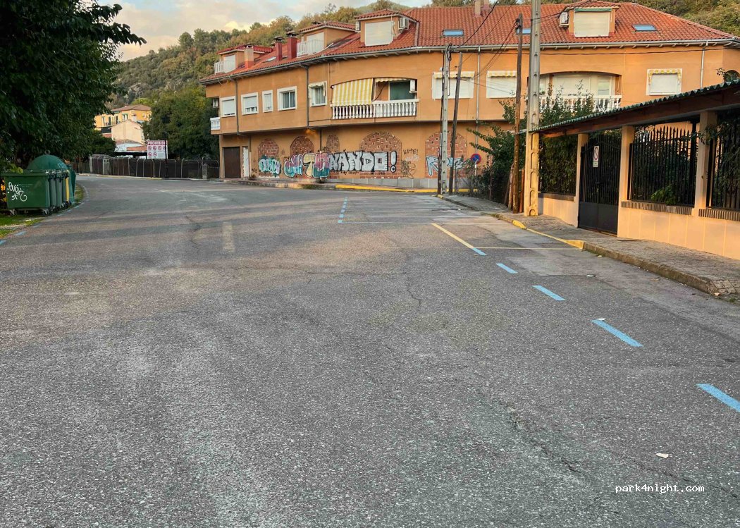 (05480) Candeleda - 14 Paseo la Garganta de Santa María — foto 5