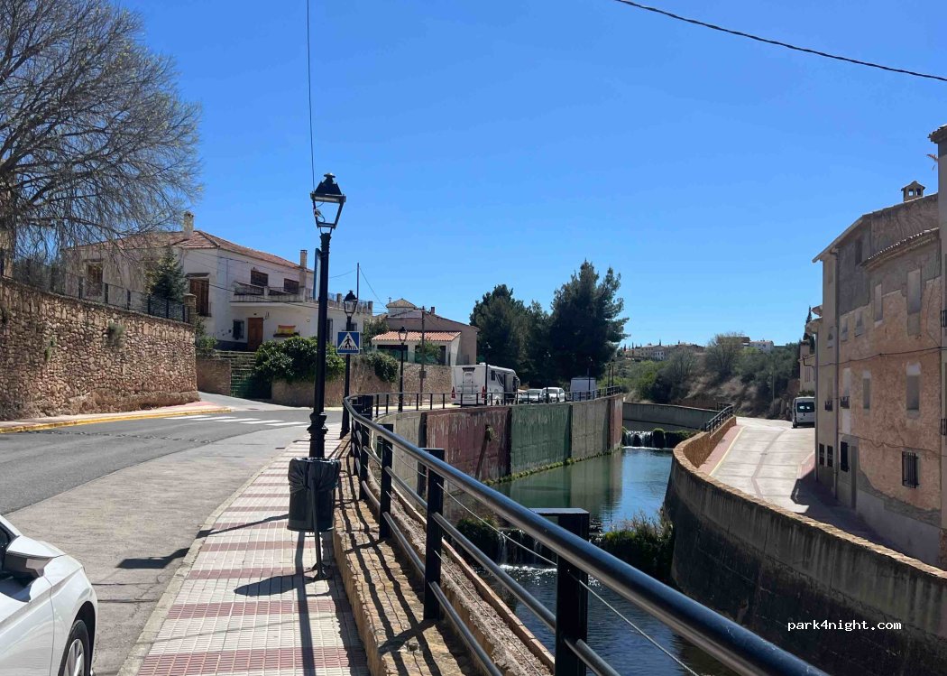 (02434) Letur - Avd. Guardia Civil — foto