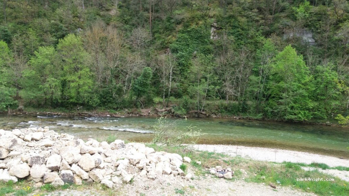 (12100) La Roque-Sainte-Marguerite - D991 — foto 2
