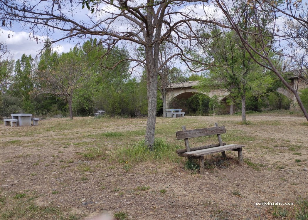 (28160) Talamanca de Jarama - Calle de la Libertad — foto 3