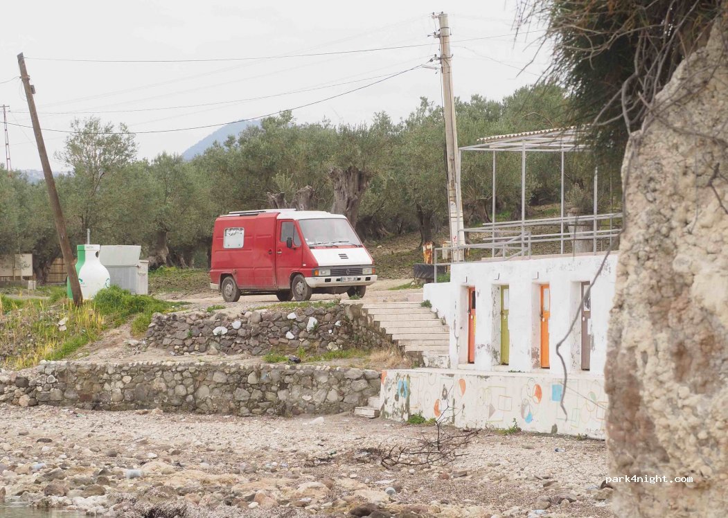 (35980)  - 35 Bademli 40. Sokak — foto