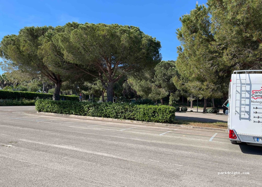 (07041) Alghero - 15 Viale I Maggio — foto 2